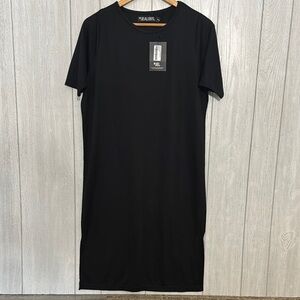 NWT Black dress with slit 16/18